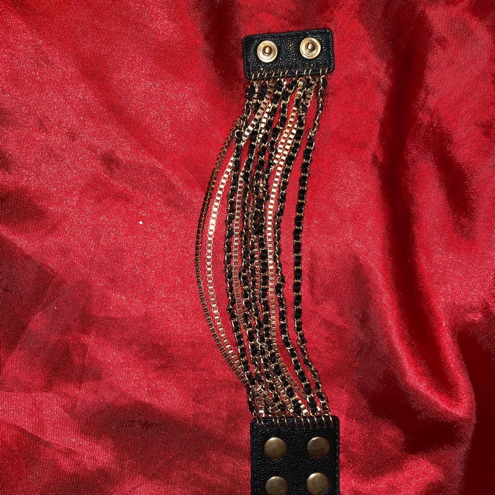 Bracelet